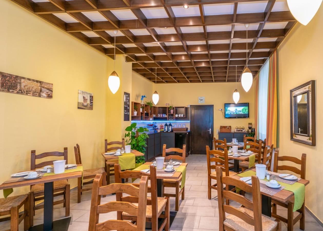 Hotel Restaurant Schwert Kehl Exterior photo